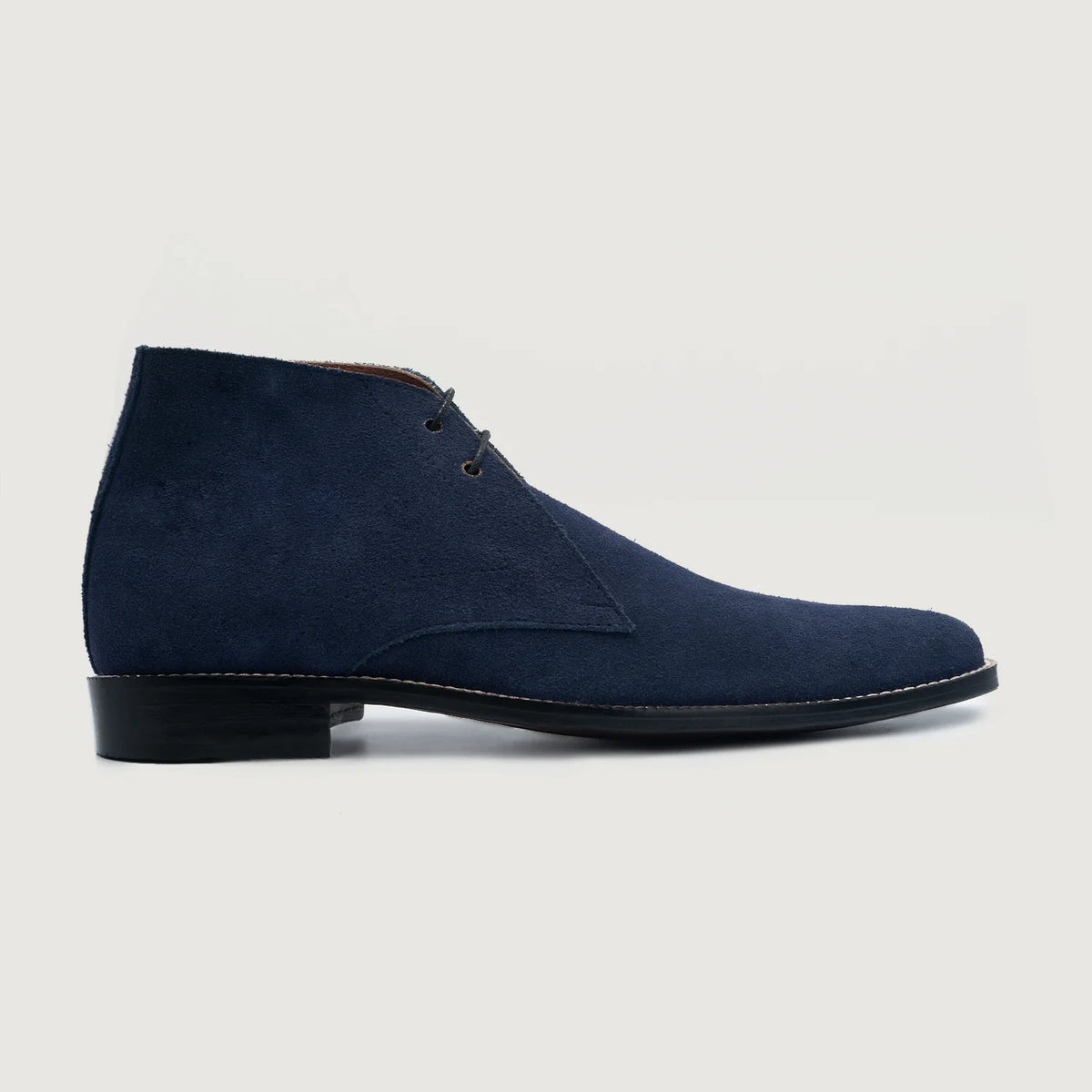 Midnight Blue Goatskin Suede Leather Boots - Montage cousu Goodyear & détail de l'embout avant