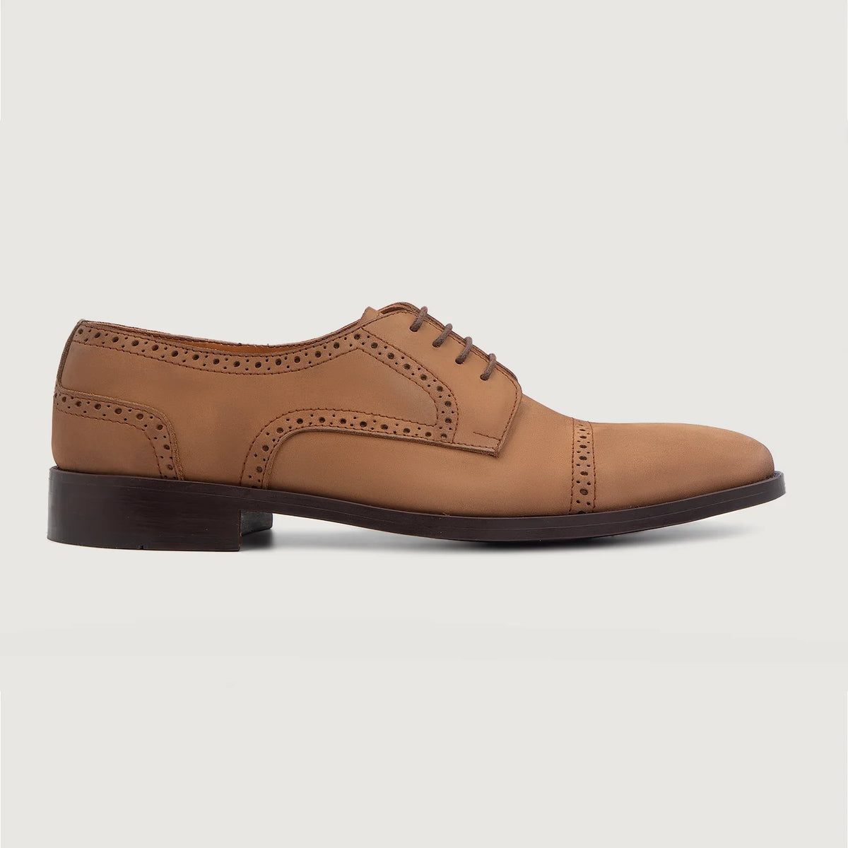 Brown Full-Grain leather Shoes - Montage cousu Goodyear & détail de l'embout avant