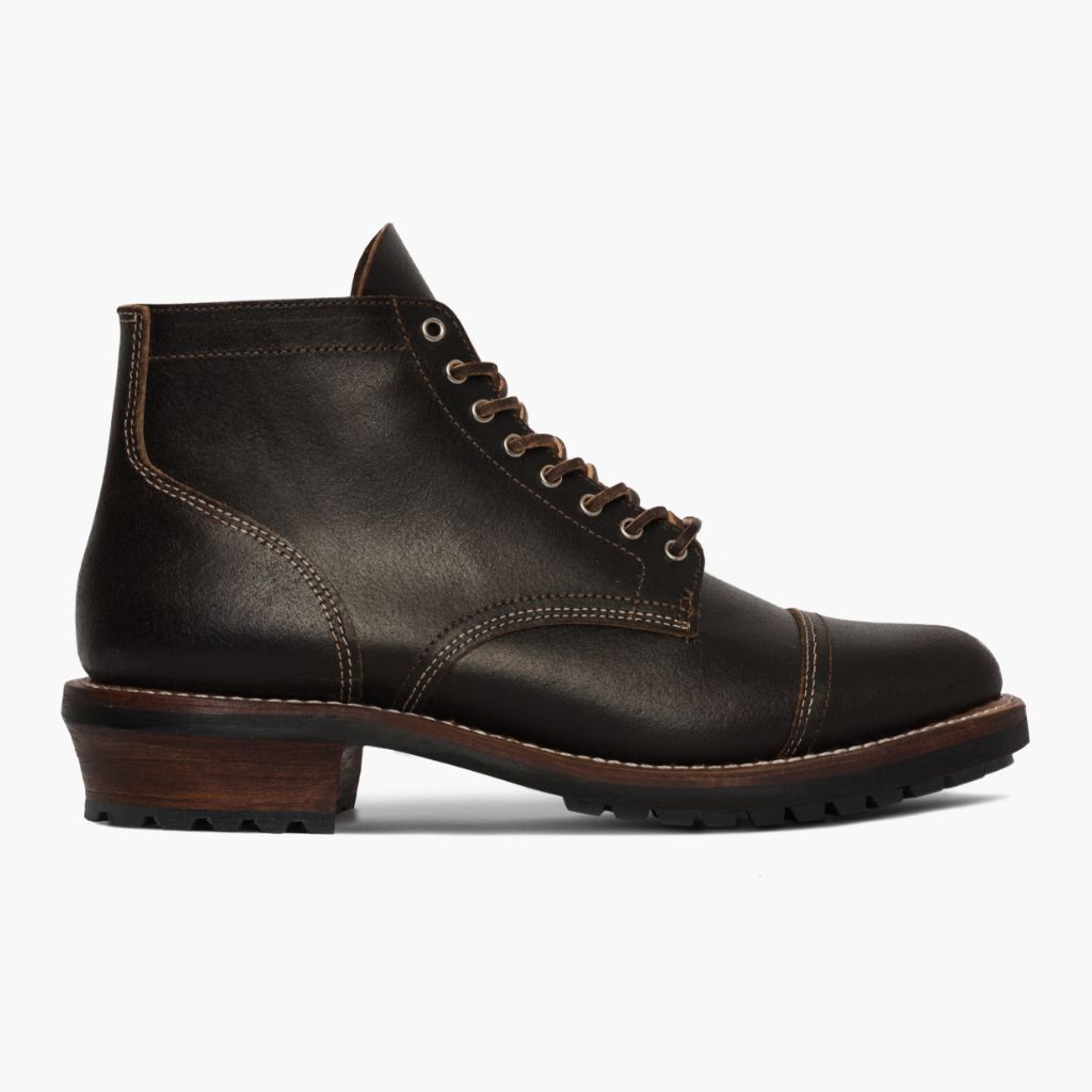 Classic Full-Grain leather Boots - Montage cousu Goodyear & détail de l'embout avant