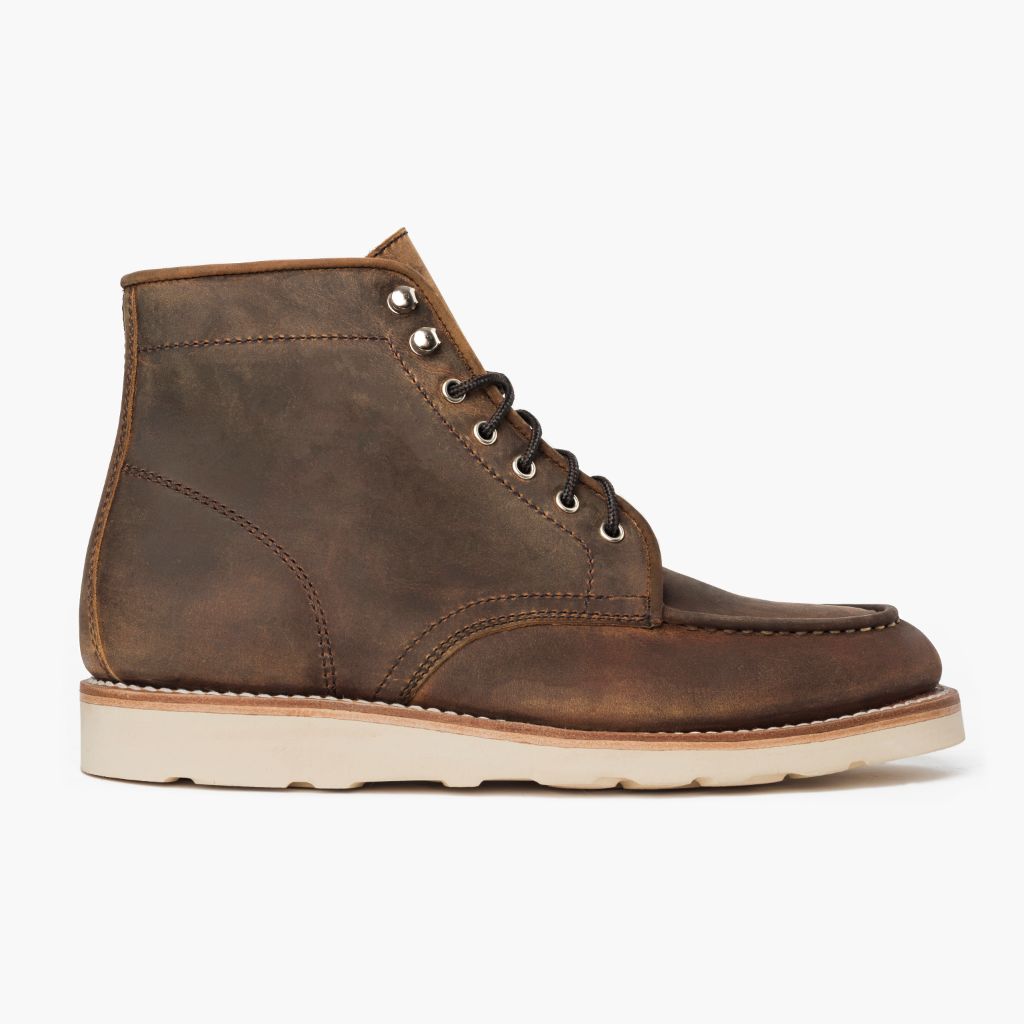 Classic Full-Grain leather Boots - Montage cousu Goodyear & détail de l'embout avant