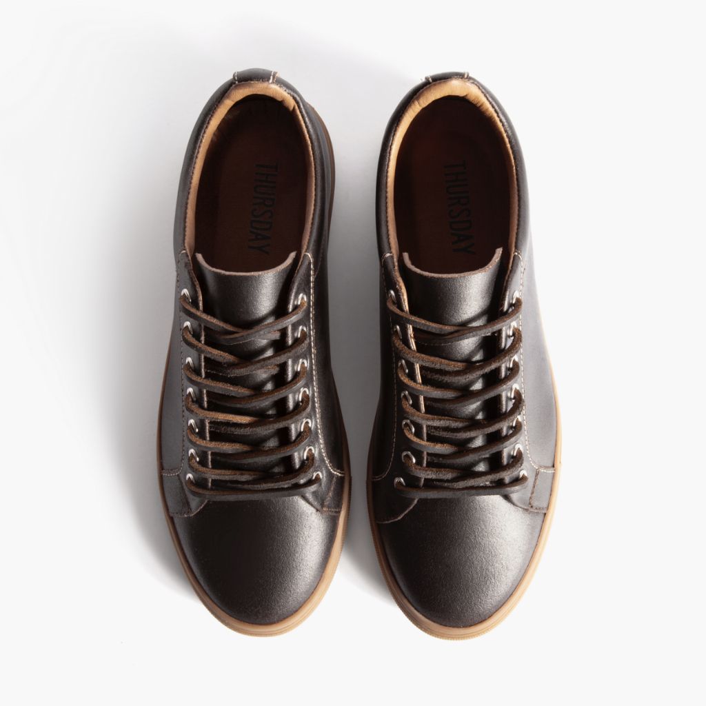 Premier Low Top Cacao Baskets en cuir pour Homme For Men - Contrefort de talon renforcé & surpiqûres doubles de précision