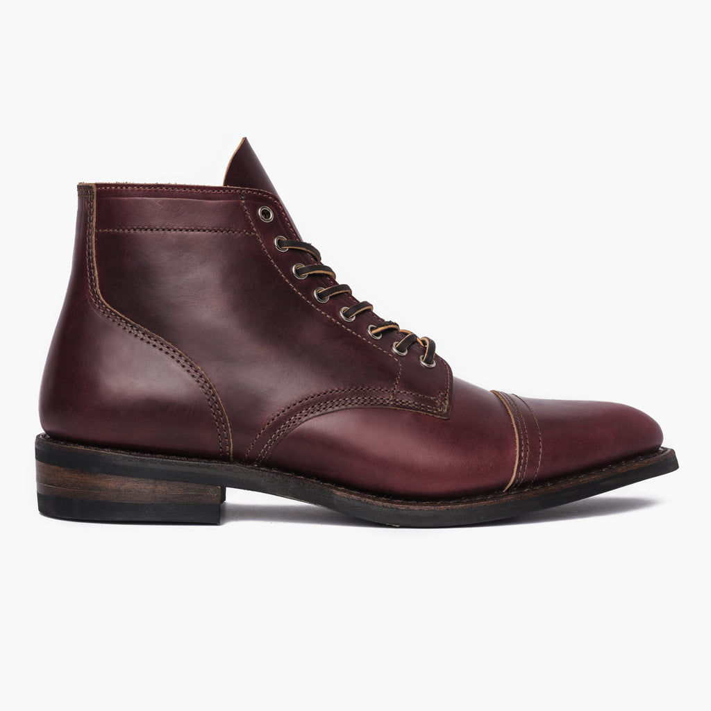 Classic Full-Grain leather Boots - Montage cousu Goodyear & détail de l'embout avant