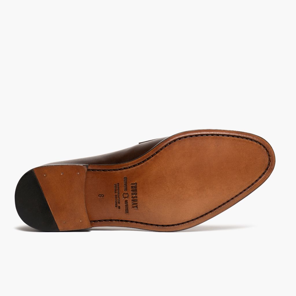 High-Traction Rubber Outsole & Lug Tread Pattern on Lincoln Acajou Riche Baskets en cuir pour Homme