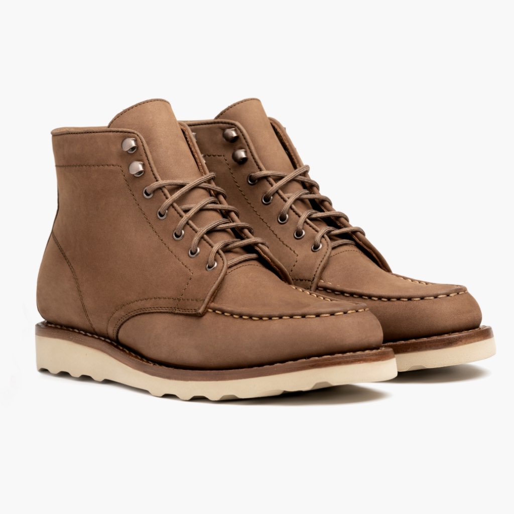 Classic Full-Grain leather Boots - Montage cousu Goodyear & détail de l'embout avant