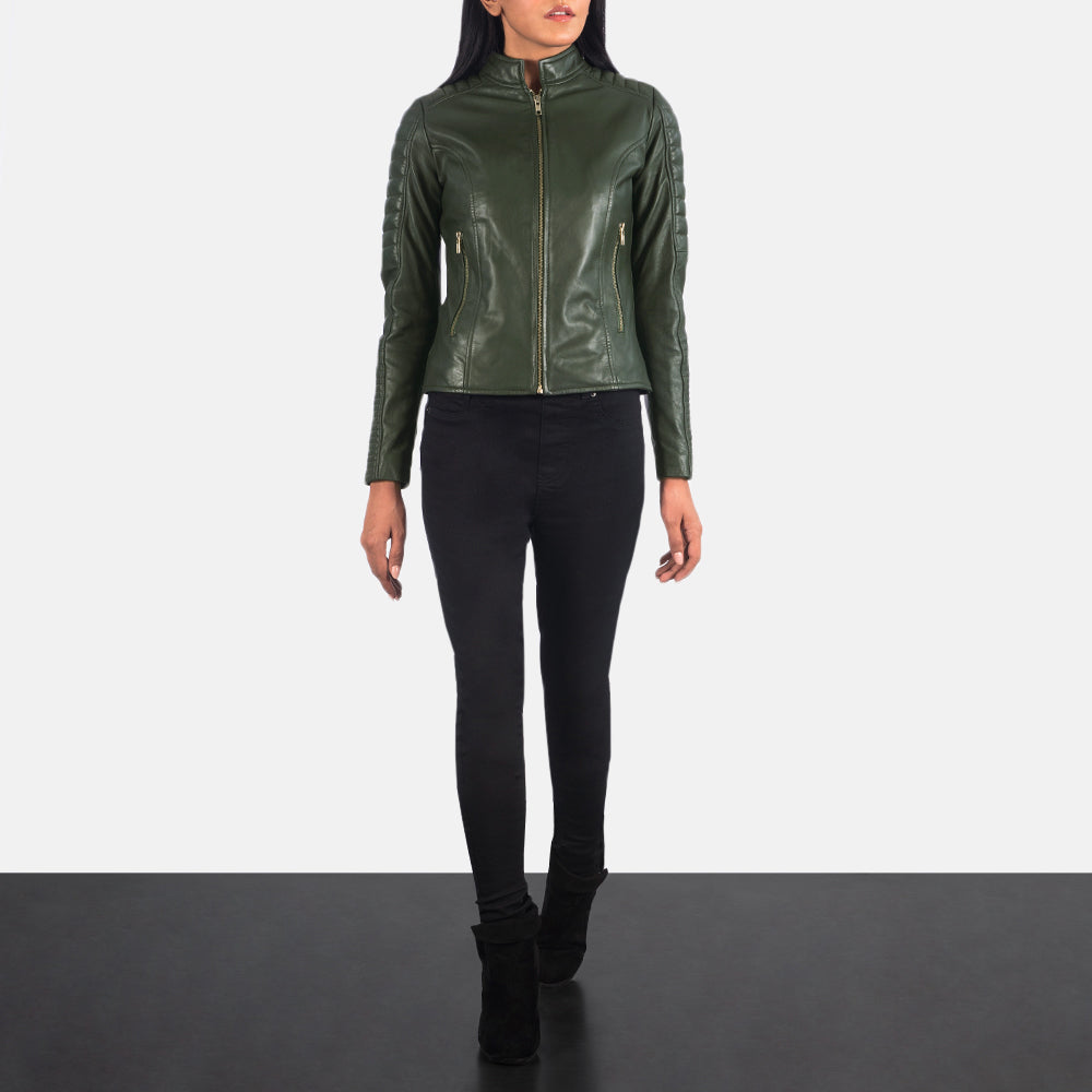 Women's Adalyn Matelassé Vert Veste Motard en Cuir pour Femme - Vue de profil avec coupe de manche ergonomique