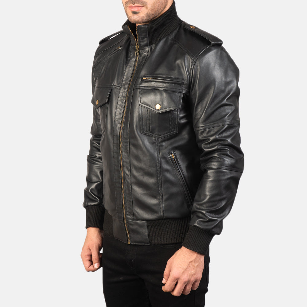 Black Sheepskin Leather Bomber Jacket - Vue de dos avec coupe ajustée aux épaules &amp; ourlet soigné