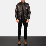 Men's Agent Shadow Brown Leather Bomber Jacket - Vue de profil avec coupe de manche ergonomique