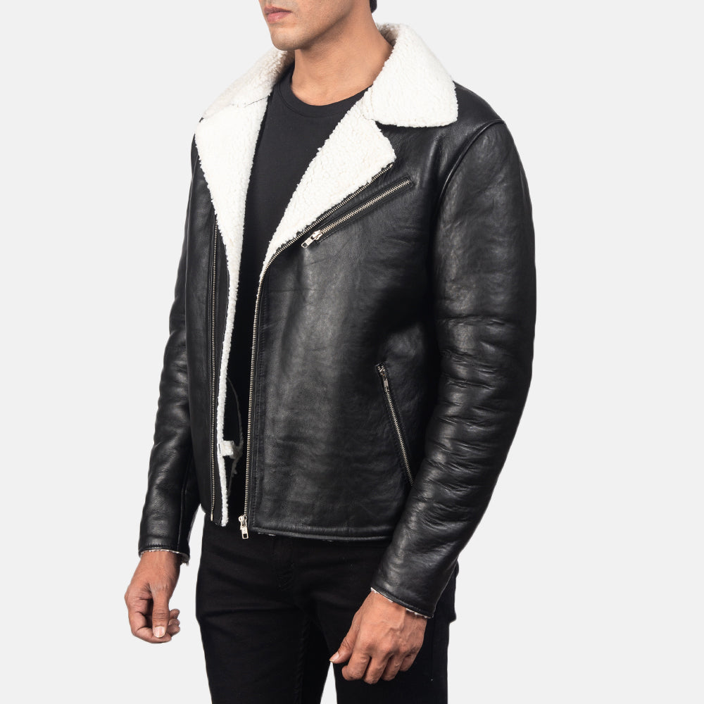 
Black Sheepskin Leather Biker Jacket - Vue arrière montrant la carrure ajustée et l'ourlet net