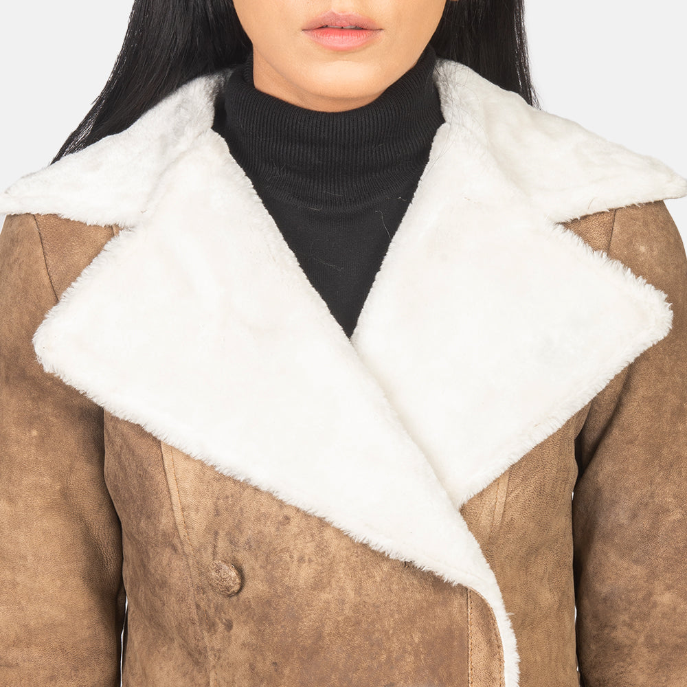 Vue intérieure Showing Fully Faux Fur Lined &amp; Deux poches intérieures