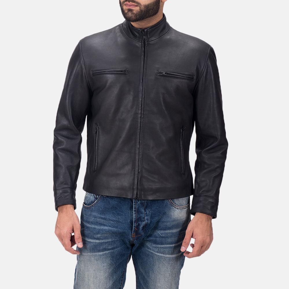 
Austere Matte Noir Veste Motard en Cuir pour Homme in Black Calfskin Matte - Vue de face & silhouette ajustée | Acheter en ligne