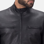 
Vue détaillée of High neck & Zipper Hardware on Austere Matte Noir Veste Motard en Cuir pour Homme