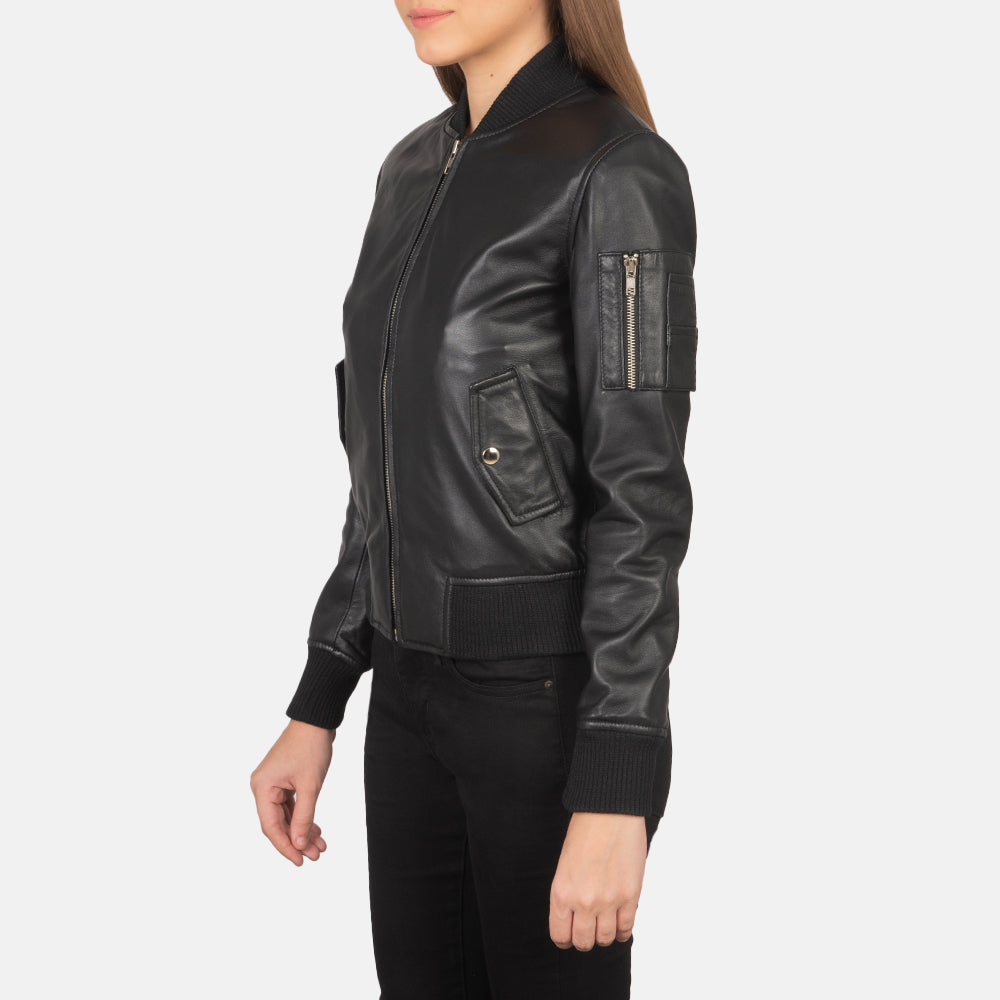 Black Sheepskin Leather Bomber Jacket - Vue de dos avec coupe ajustée aux épaules &amp; ourlet soigné