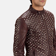 
Gros plan sur le col à bouton-pression et les finitions zippées de Blix Bono Bordeaux Veste Motard en Cuir pour Homme