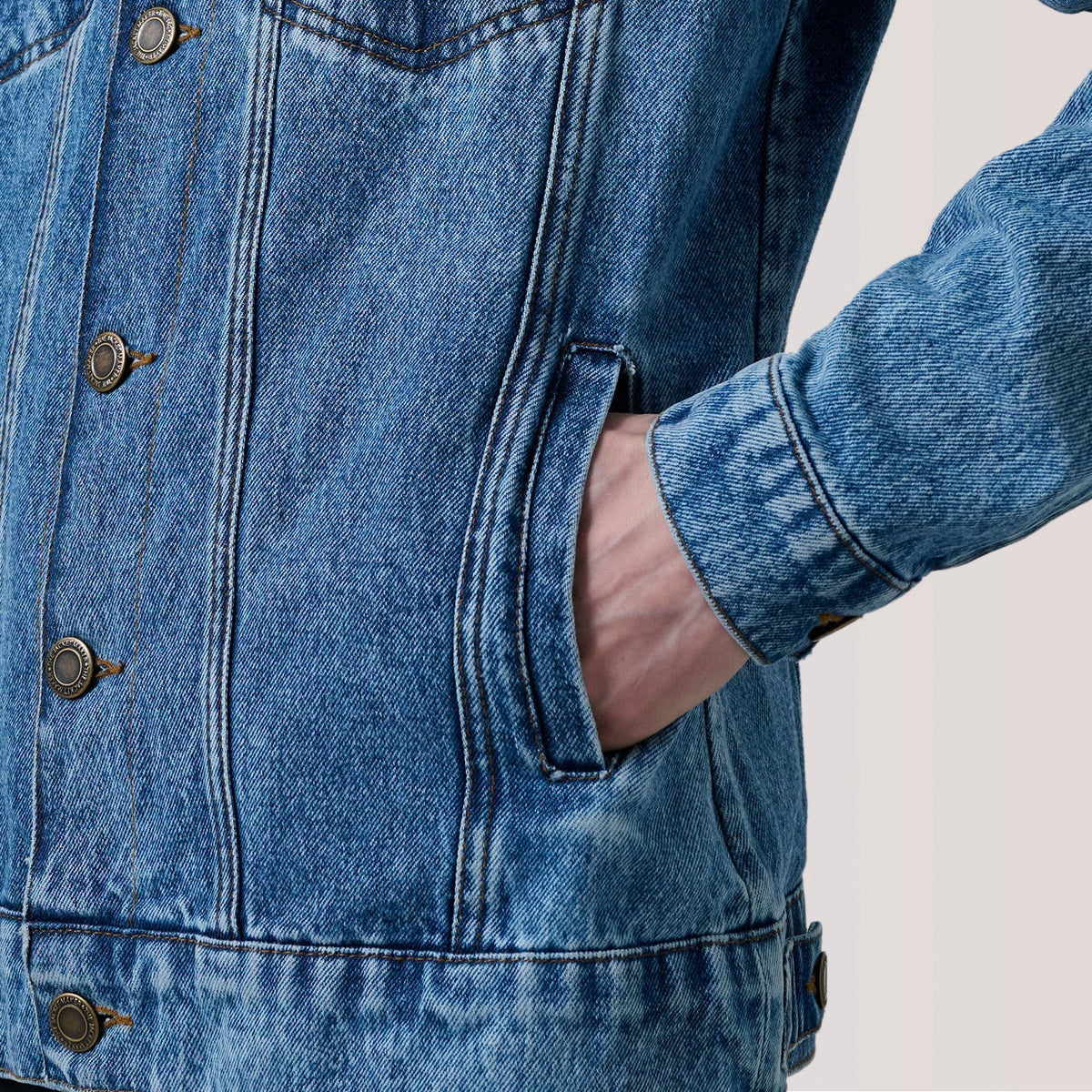 Vue intérieure Showing Quilted Viscose Lining &amp; Deux poches intérieures