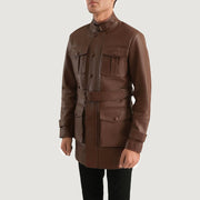 
Brown Cowhide leather Jacket - Vue arrière montrant la carrure ajustée et l'ourlet net