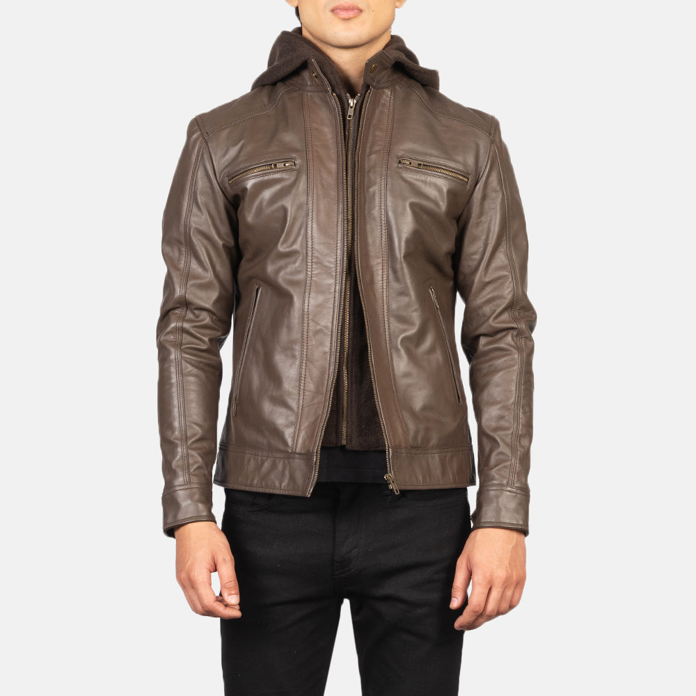 Men's Hector Marron Hooded Veste Motard en Cuir pour Homme in Brown Cowhide Leather - Vue de face &amp; silhouette ajustée | Acheter en ligne