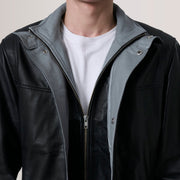 Vue intérieure Showing Quilted Polyester Lining &amp; Deux poches intérieures