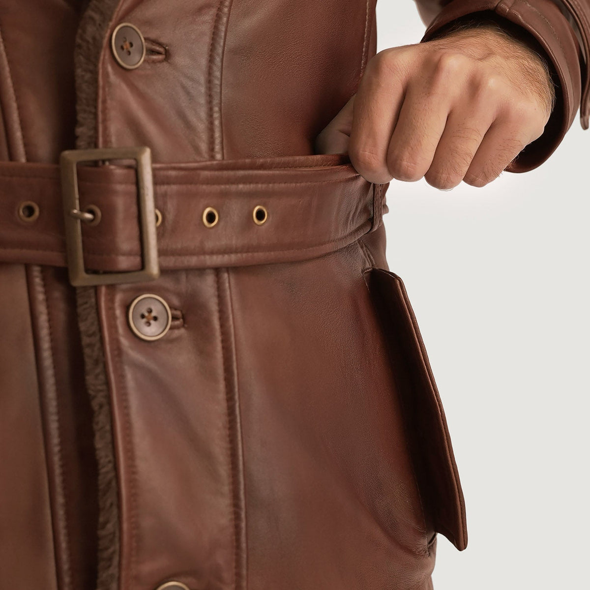 
Vue intérieure Showing Fully faux fur lined & Deux poches intérieures fonctionnelles