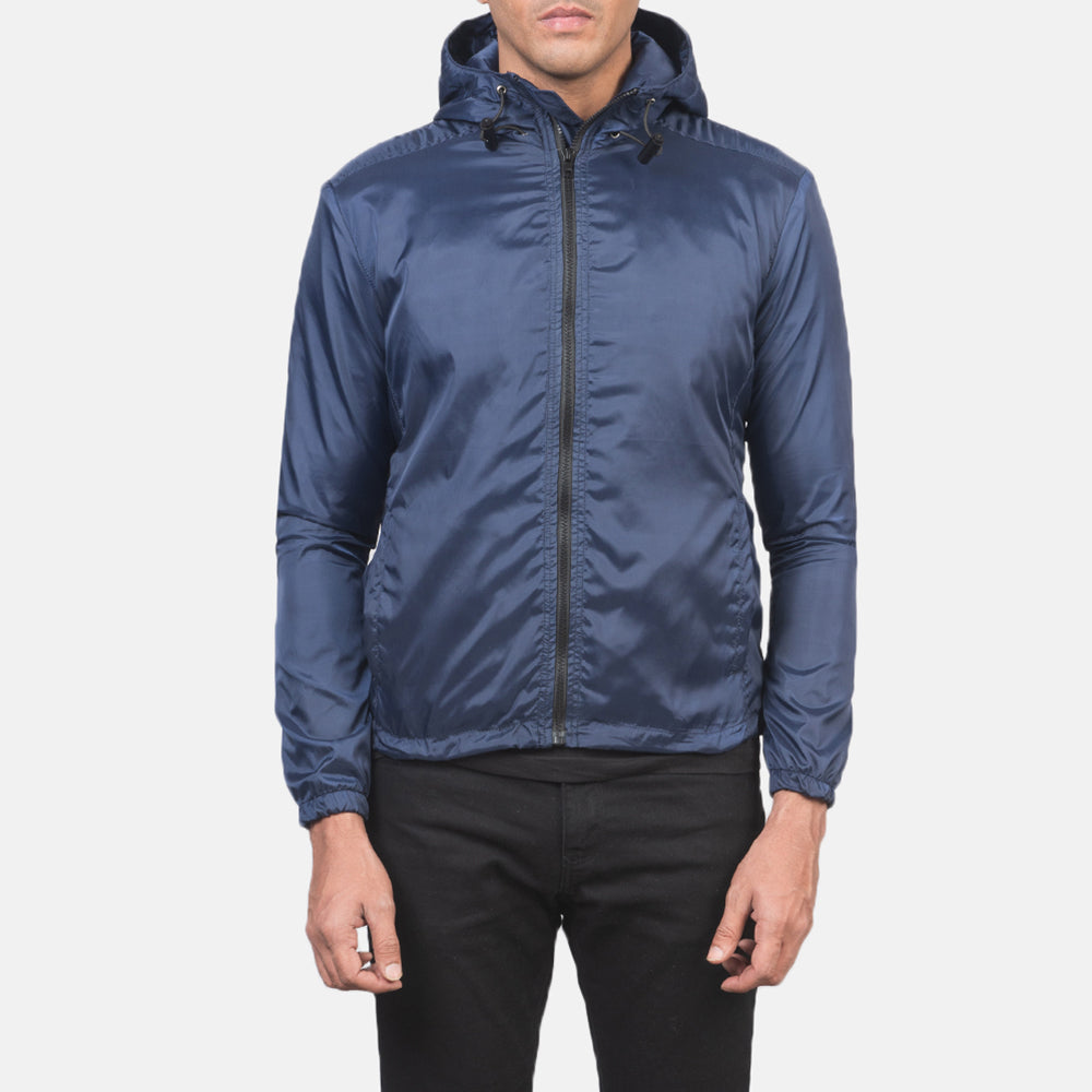 
Jimmy Bleu Hooded Windbreaker Veste en Cuir pour Homme in Blue Nylon - Vue de face & silhouette ajustée | Acheter en ligne