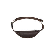 
Everyday Carry Perspective Showing Ergonomic Grab Handle & Strap Comfort