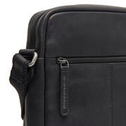 Solid Antique Brass Hardware &amp; Heavy-Duty Dual Zipper Detail on Anzora Full-Grain Leather Crossbody Bag pour Homme