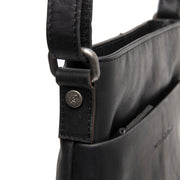 
Vue intérieure Showing Dedicated Padded Laptop Sleeve & Multi-Compartment Organization