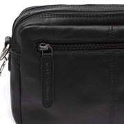 Solid Antique Brass Hardware &amp; Heavy-Duty Dual Zipper Detail on Samui Full-Grain Leather Crossbody Bag pour Femme