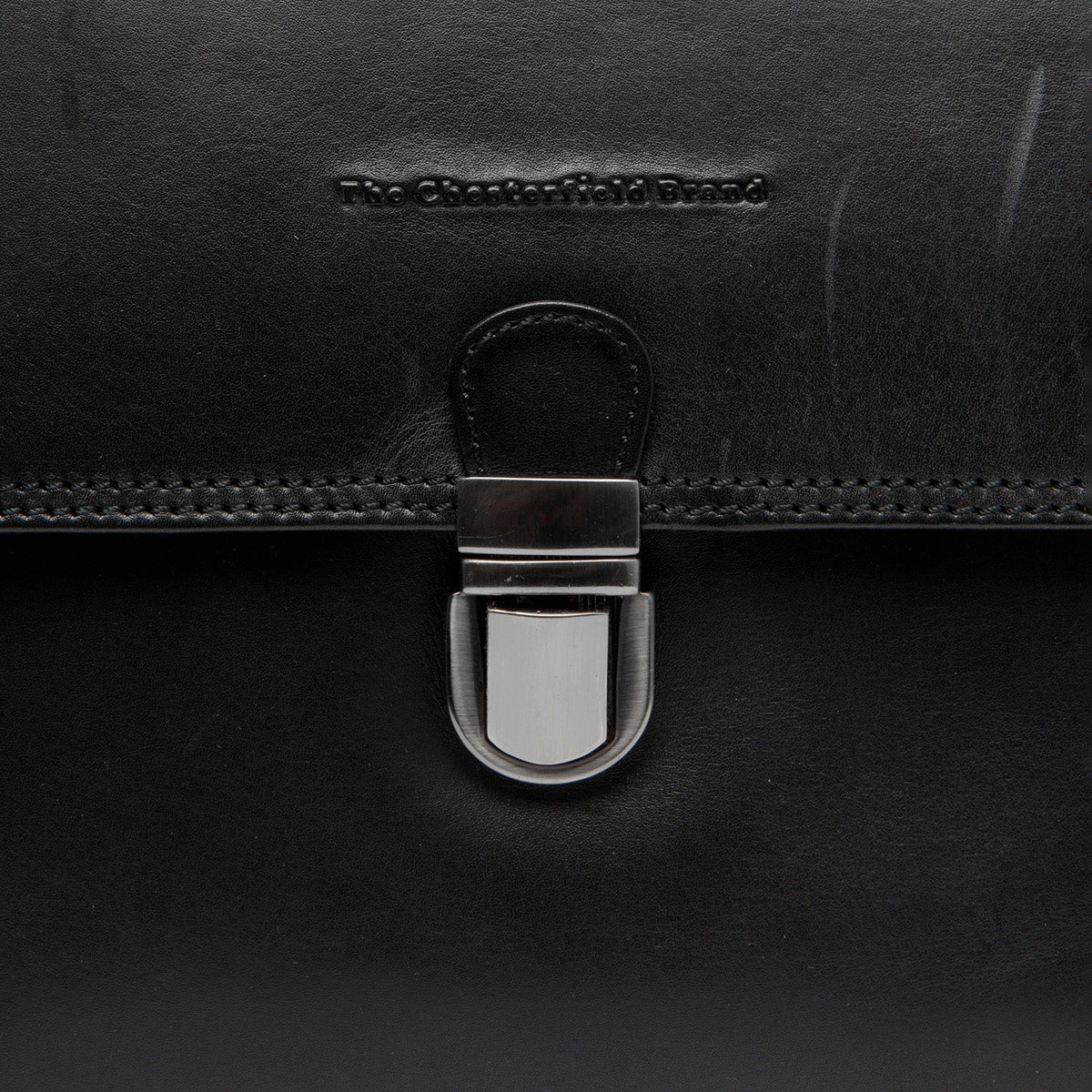 Classic 100% Full-Grain leather Goods - Vue de dos avec coupe ajustée aux épaules &amp; ourlet soigné