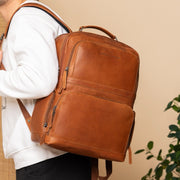 Lennox Full-Grain Leather Laptop Backpack pour Femme – Vue produit alternative 2
