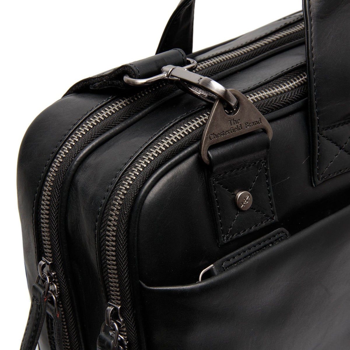 Solid Antique Brass Hardware &amp; Heavy-Duty Dual Zipper Detail on Iseo Full-Grain Leather Laptop Bag pour Homme