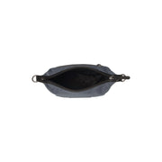 Solid Antique Brass Hardware &amp; Heavy-Duty Dual Zipper Detail on Lovund Full-Grain Leather Shoulder Bag pour Femme