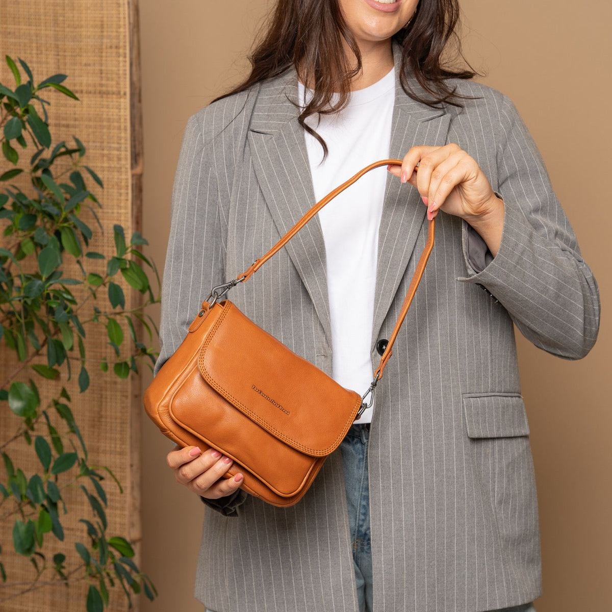 Miloa Full-Grain Leather Shoulder Bag pour Femme – Vue produit alternative 3
