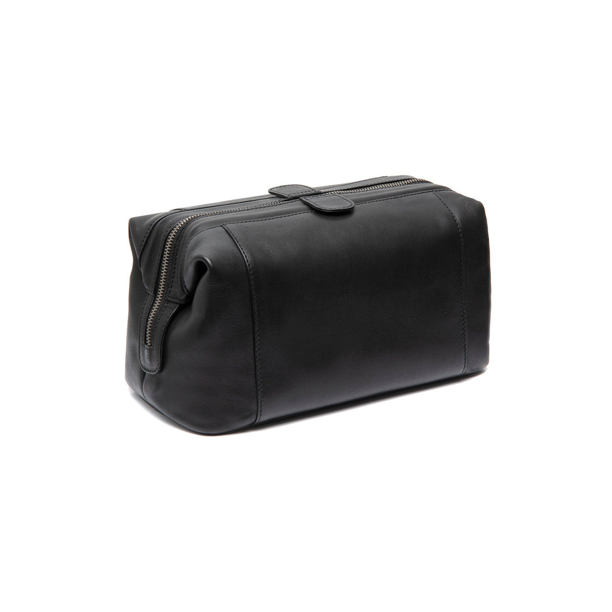 Tailored Rib Cuffs &amp; Hem Craftsmanship Construction Detail on Biassa Full-Grain Leather Toiletry Bag pour Femme