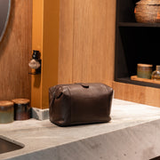 Biassa Full-Grain Leather Toiletry Bag pour Femme – Vue produit alternative 2