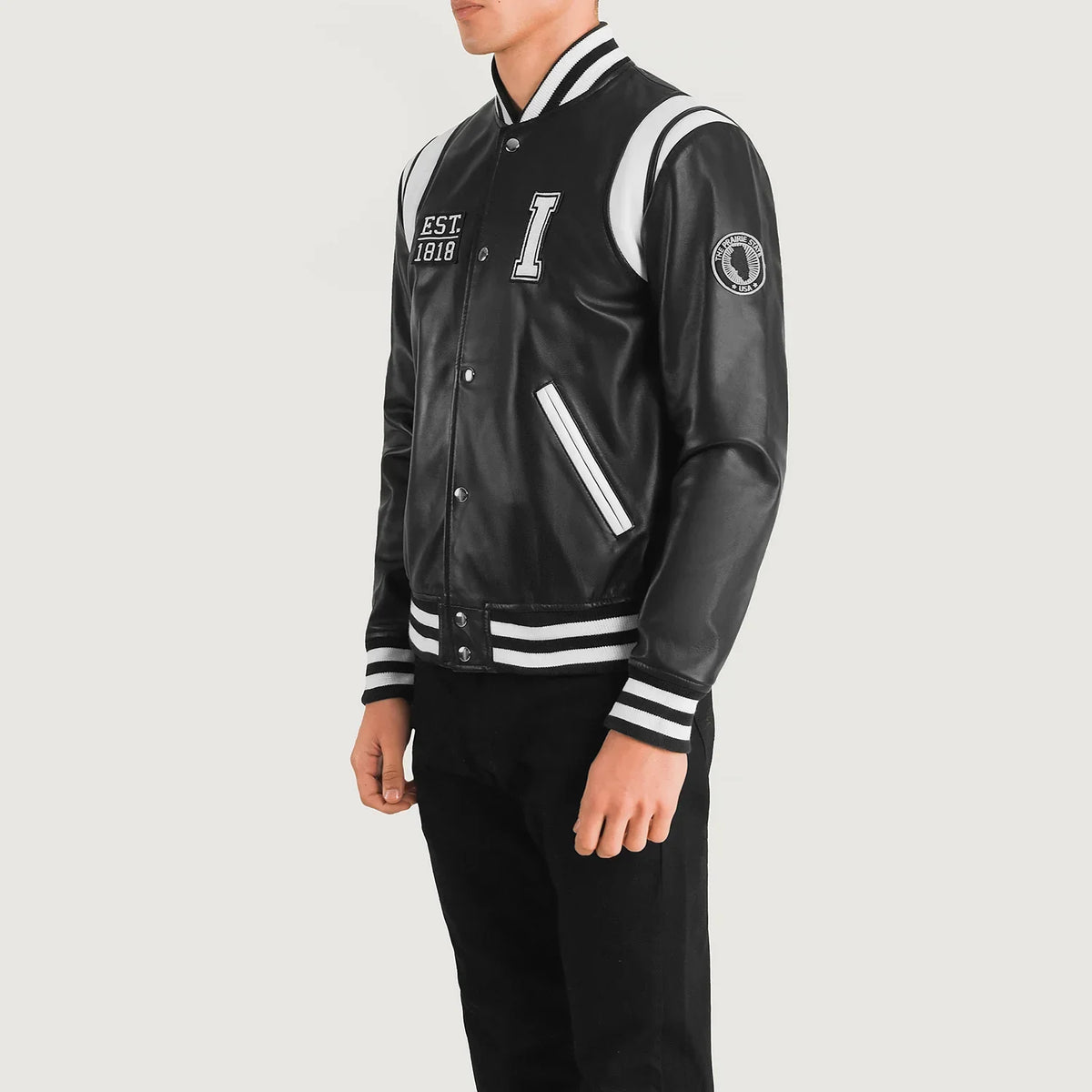 
Black & White Sheepskin Leather Varsity Jacket - Vue arrière montrant la carrure ajustée et l'ourlet net