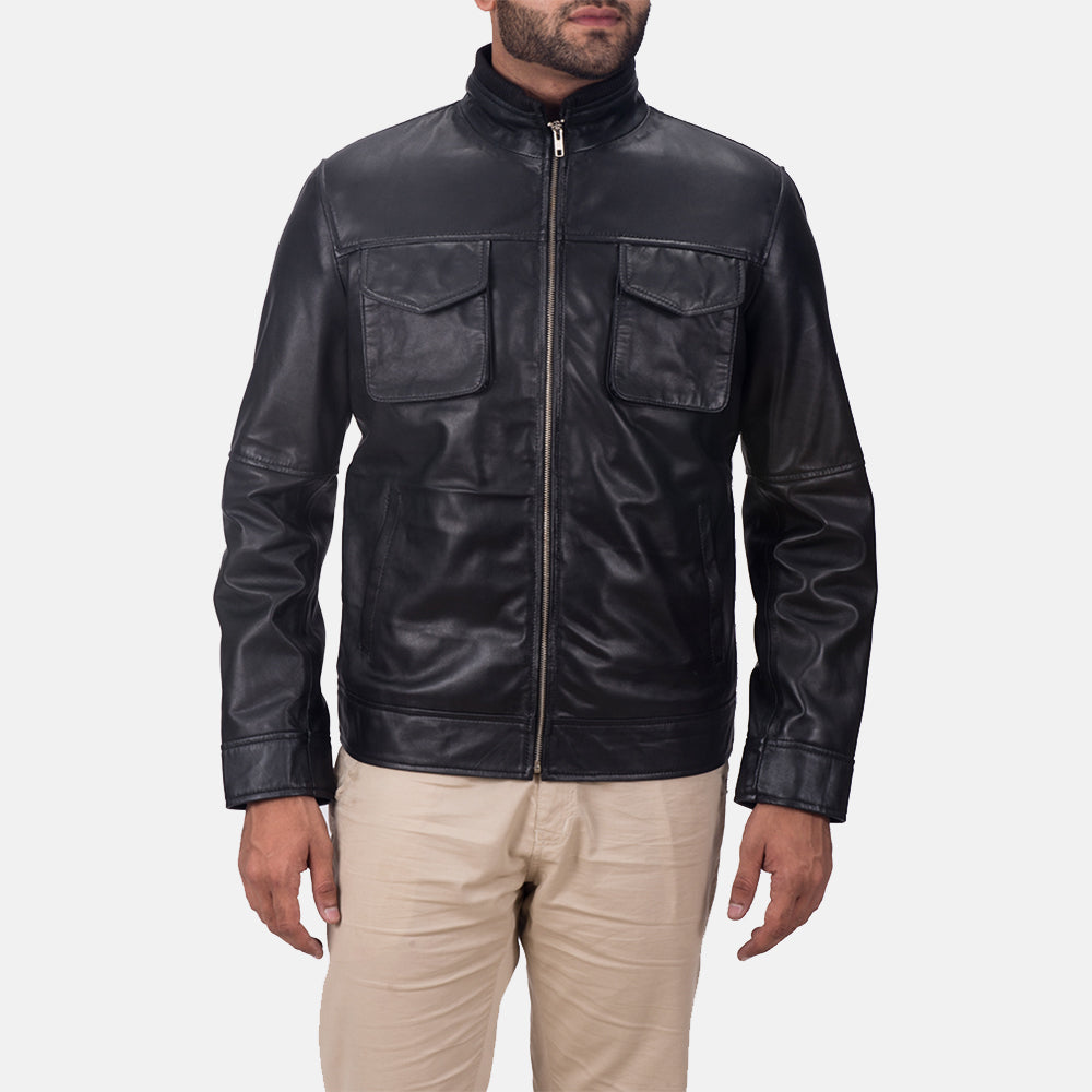 
Maurice Noir Veste en Cuir pour Homme in Black Sheepskin Leather - Vue de face & silhouette ajustée | Acheter en ligne