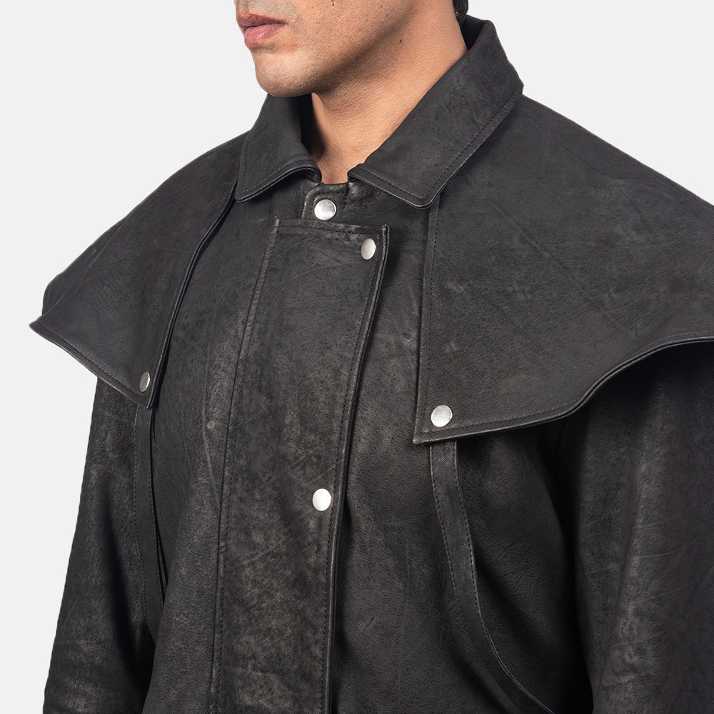 
Vue détaillée of Shirt & Heavy-Duty Zipper Hardware on Maverick Noir Leather Duster pour Homme