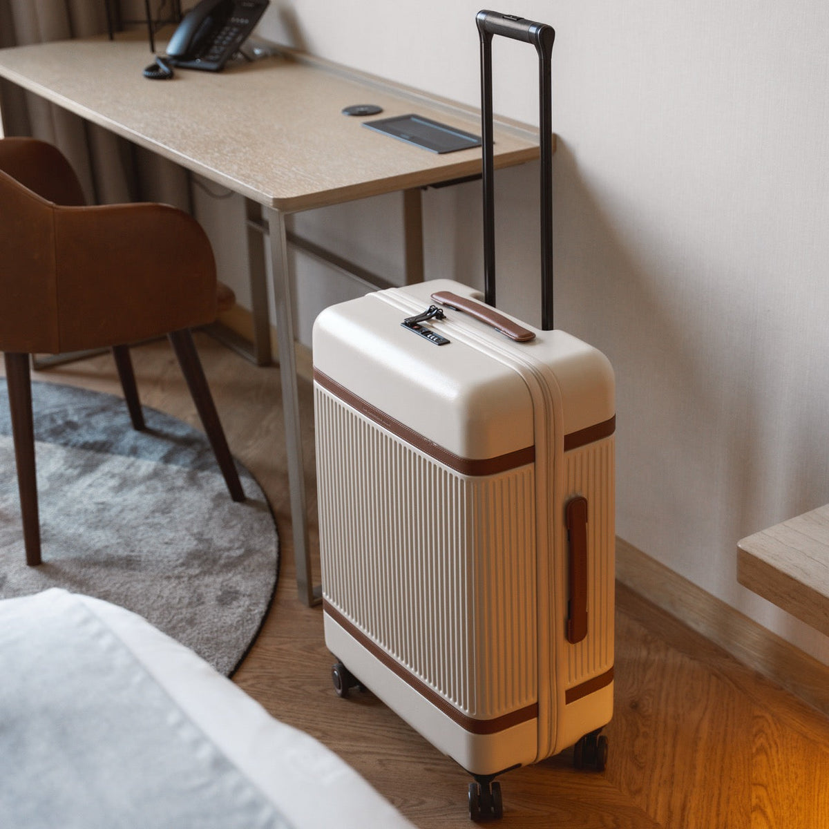 Medium Suitcase Zuna pour Femme – Vue produit alternative 2