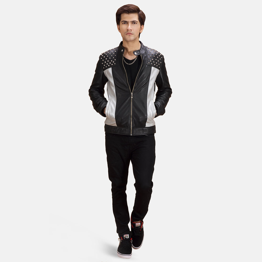 
Shapron Clouté Veste Motard en Cuir pour Homme - Vue de profil mettant en valeur la coupe de manche ergonomique