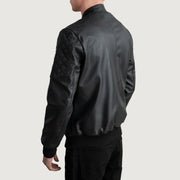 
Vue intérieure Showing Quilted Polyester Lining & Deux poches intérieures fonctionnelles