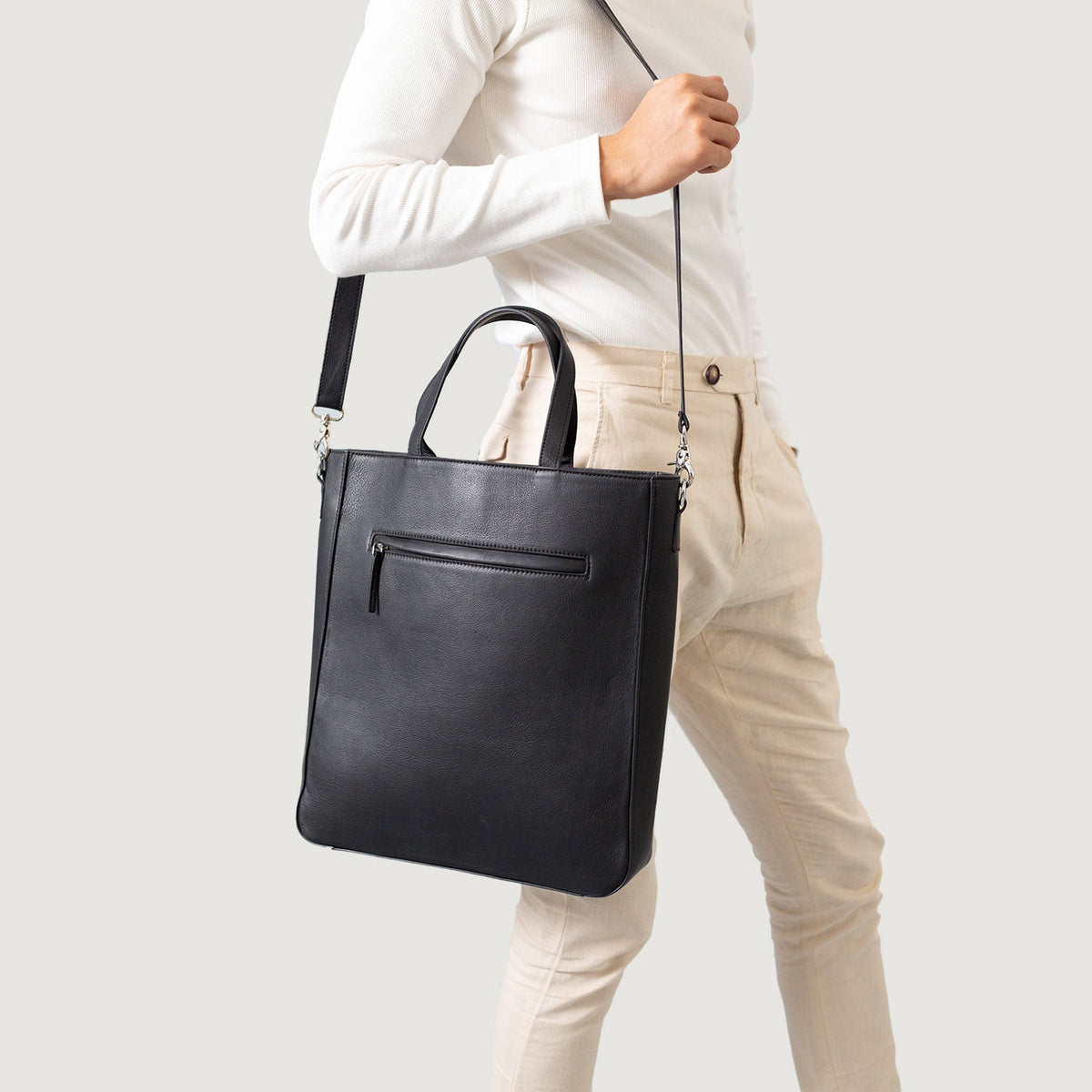 
The Poet Sac cabas en cuir – alternate product view 5