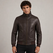 
Marron Foncé Sheepskin Blouson Bombardier en Cuir pour Homme - Vue de face & silhouette ajustée | Acheter en ligne