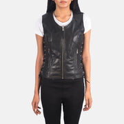 
Vue détaillée of V-neck & Zipper Hardware on Vanda Noir Leather Biker Vest pour Femme