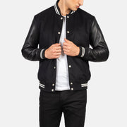 Men's Vaxton Noir Striped Hybrid Varsity Veste en Cuir pour Homme in Black Sheepskin Leather - Vue de face &amp; silhouette ajustée | Acheter en ligne