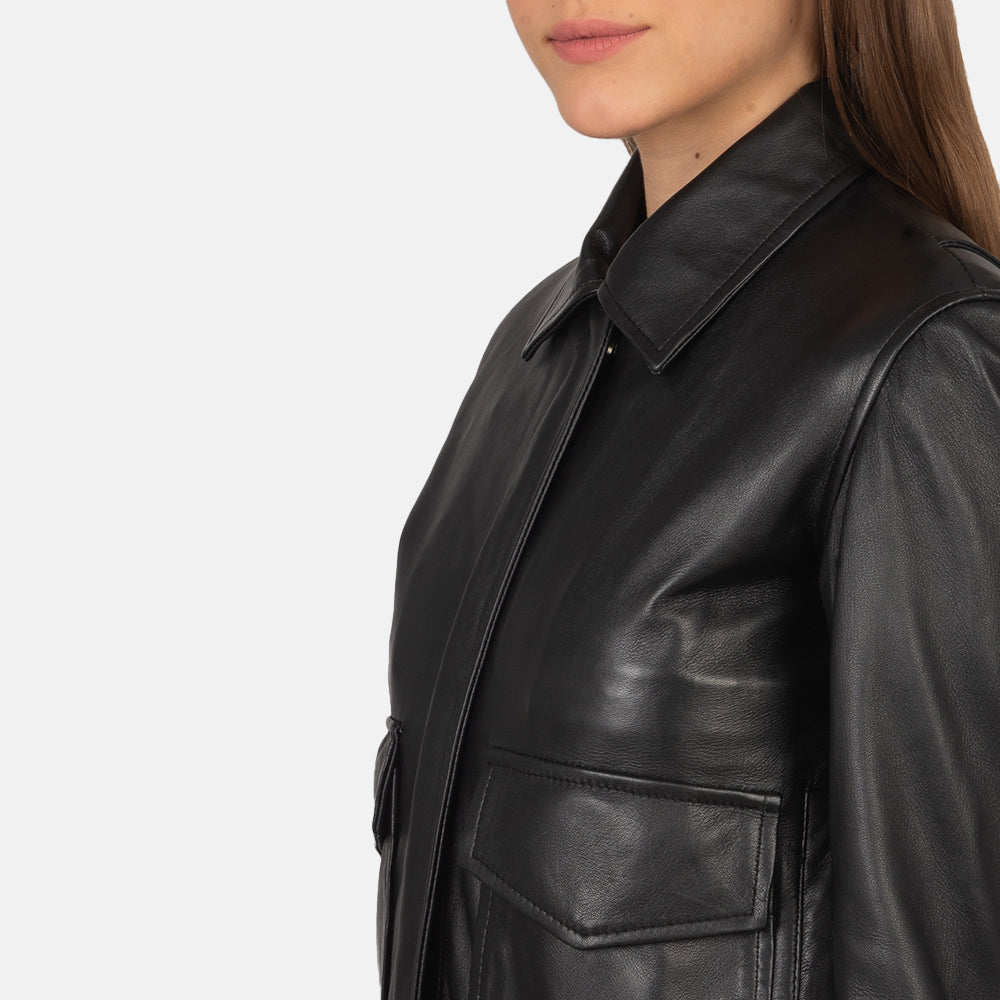 Vue intérieure Showing Quilted Polyester Lining &amp; Deux poches intérieures