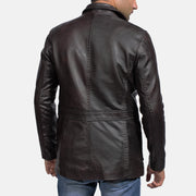 
Wine Noir Blazer en Cuir en Cuir pour Homme - Vue de profil mettant en valeur la coupe de manche ergonomique